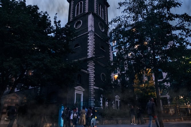 Ultimate Jack the Ripper : Guided Tour of London - Walking through the streets tied to the murders
