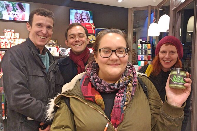 Vegetarian Food Tour in Brighton - Brighton landmarks between food stops
