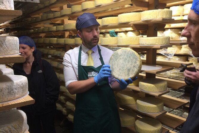 Vineyard & Cheesemaker Bus Tour of Sussex - Why this Sussex food tour works