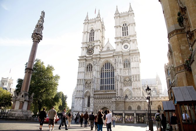 Vintage London Bus Tour Including Cruise with London Eye Option - Guide quality, commentary, and the size of the group