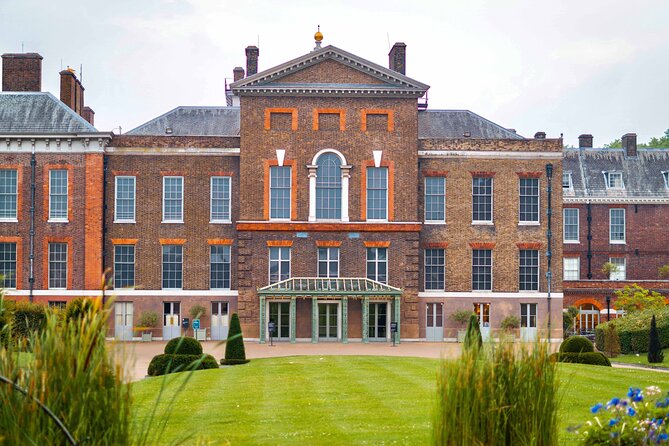 VIP Kensington Palace Gardens Tour & Royal Tea Crown Experience - What This Kensington Experience Really Offers