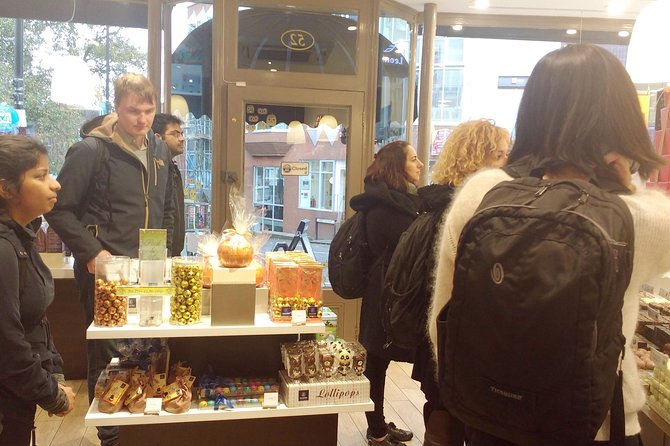 Walking food tour in Brighton - Hove offers a quieter side of the city