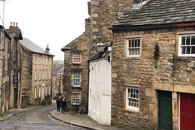 Walking tour of Lancaster - Execution Slavery Industry - Five things to know before you book