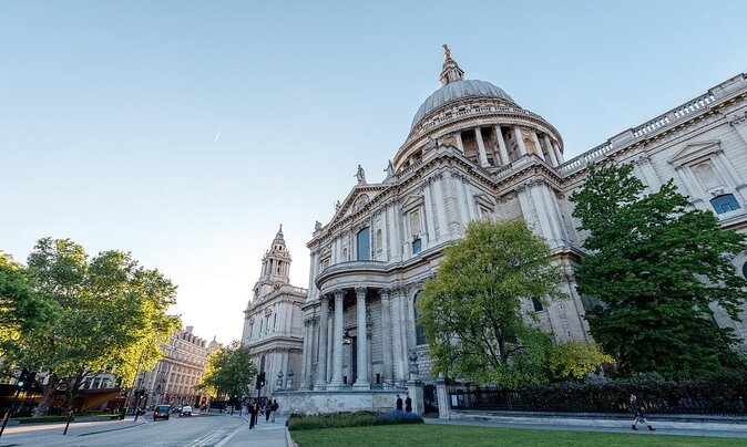 Walking Tours - Sights of London- price includes upto 10 people - Key points at a glance
