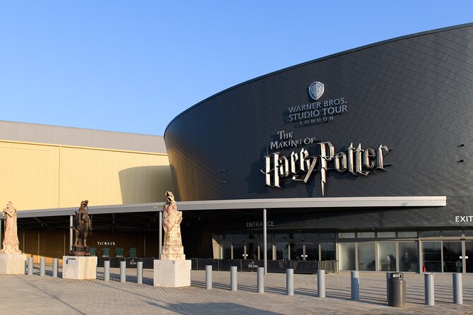 Warner Bros. Studio Harry Potter Tour with Superior Transport from London - The Great Hall, Dumbledore’s office, and film craft