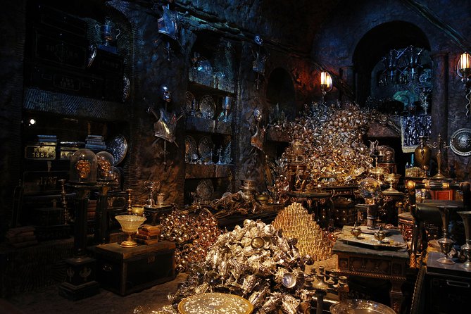 Warner Bros. Studio Tour with Transportation from London - Food, Butterbeer, and the four-hour clock