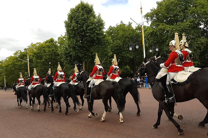 Westminster 3 Hour Walking Tour and Visit of Churchill War Rooms - Whitehall, Downing Street, and modern government