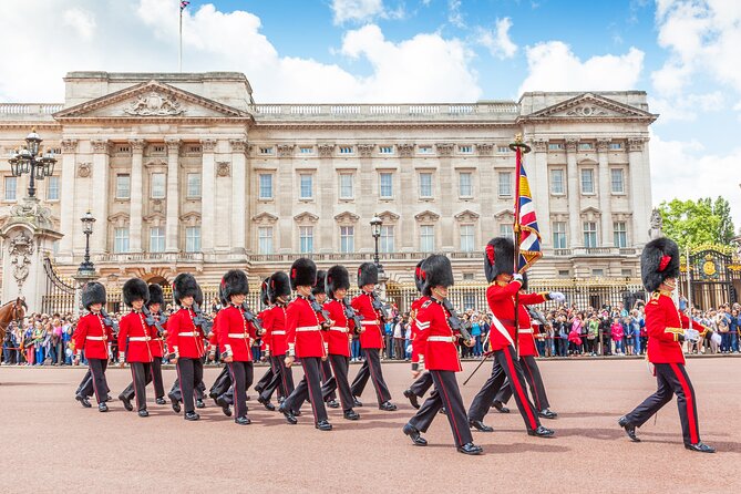 Westminster Abbey, Big Ben, Buckingham Guided Tour of London - St. James’s Palace and Britain’s royal past