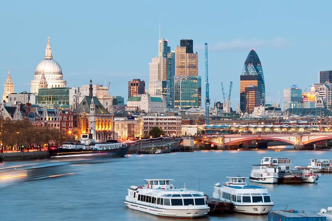 Westminster to Greenwich Sightseeing Thames Cruise in London - Choosing the deck and dealing with London weather