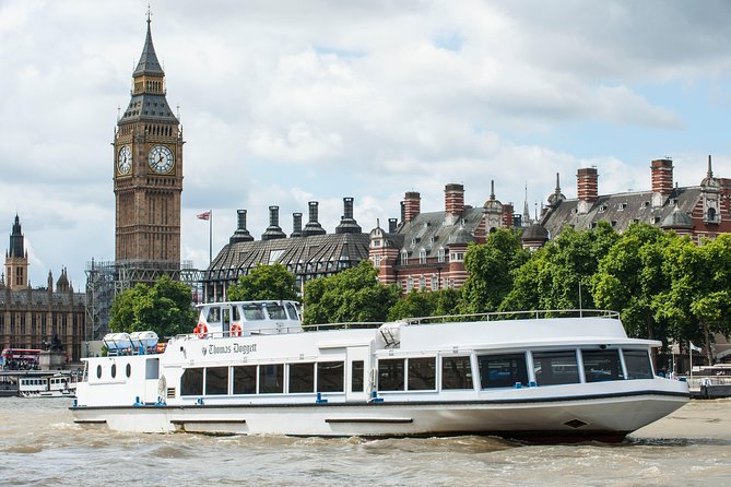 Westminster to Greenwich Sightseeing Thames Cruise in London - Arriving in Greenwich beside the Cutty Sark
