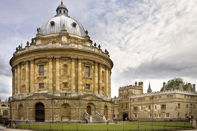 Windsor Castle, Stonehenge and Oxford Day Guided Tour from London - Who should book this experience