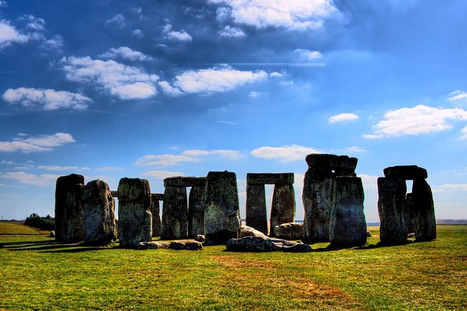 Windsor Castle, Stonehenge, and Oxford Day Trip from London - Who should book this day trip?