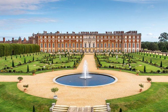 Windsor & Hampton Court Executive Vehicle Private Tour with Pass - Is $550.25 per person good value?