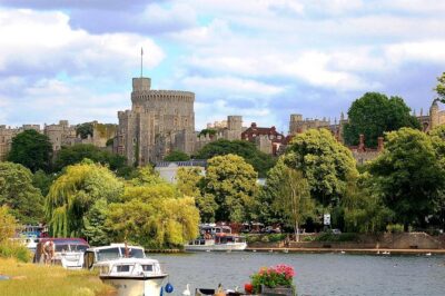 Windsor, Stonehenge and Bath Day Trip from London Spanish