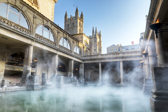Windsor, Stonehenge and Bath Trip from London - Windsor Castle: royal power on a tight schedule