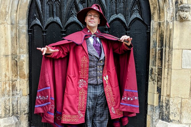 Wizard Walk of York - WINNER Best Tour & Best of York Award - Mousey Thompson and the white mouse trick